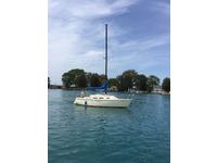 1980 Harsens island Michigan 26.3 AMF Paceship PY26