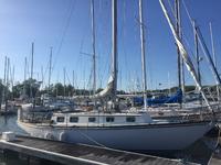 1975 Brewers Yacht Yard Greenport NY New York 35 Pearson Yachts Bristol /Alden mast head sloop rigged