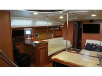 Hunter H49 Mariner Package Blue Hull Click to launch Larger Image