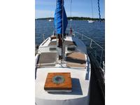 Van De Stadt 32 Sloop Click to launch Larger Image