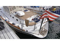 Tayana 55 Click to launch Larger Image