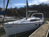 Hunter 34' Click to launch Larger Image