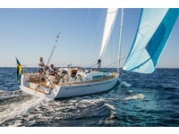 Arcona 435Z Click to launch Larger Image