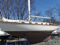 1984 New Suffolk Shipyard New York 36 Cape Dory 