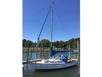 Cape Dory Cape Dory 25 Click to launch Larger Image