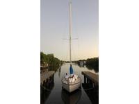 1980 St Petersburg Florida 27 Cape Dory CD27