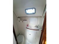 Beneteau Oceanis 411 Click to launch Larger Image