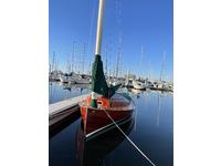  Replica of an 1887 H. Manley Crosby Catboat Cat N Round Click to launch Larger Image