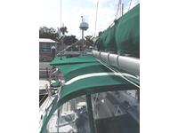 Beneteau 423 Click to launch Larger Image