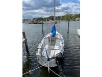 Catalina 25 Tall Rig Swing Keel Click to launch Larger Image