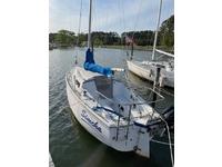 Catalina 25 Tall Rig Swing Keel Click to launch Larger Image