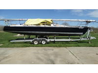 1986 COOPERSVILLE Michigan 33 HOBIE H33M