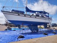 Yacht Constructors Cascade 42 High Side Click to launch Larger Image
