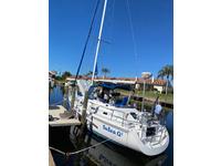 1994 Punta Gorda Florida 38'4 CatalinaMorgan 38 CC