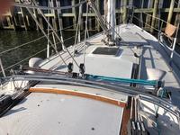 Catalina 34 MK1 Tall Rig Shallow Draft Click to launch Larger Image