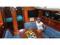 Beneteau Oceanis 430 Click to launch Larger Image