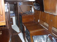 Irwin 38 CENTER COCKPIT Click to launch Larger Image