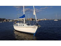 Catalina Catalina 34 Tall rig shallow draft Click to launch Larger Image