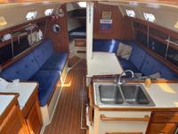 Catalina Catalina 34 Tall rig shallow draft Click to launch Larger Image
