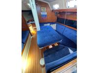 Catalina Catalina 34 Tall rig shallow draft Click to launch Larger Image