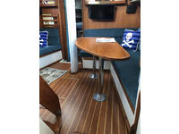 Irwin 38 Center Cockpit Click to launch Larger Image