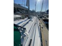 Beneteau 411 Oceanis Click to launch Larger Image