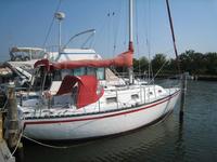 Hunter Cherubini 30 Sloop Click to launch Larger Image