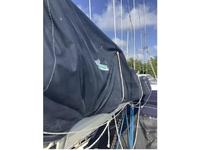 Hunter Legend 35.5 Click to launch Larger Image