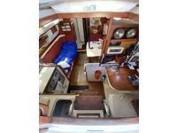 Pearson 32' sloop Click to launch Larger Image