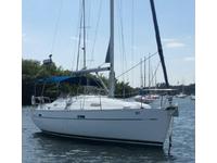 Beneteau 331 Click to launch Larger Image