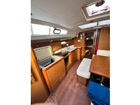 Beneteau Oceanis 43 - 2011 - price reduction Click to launch Larger Image