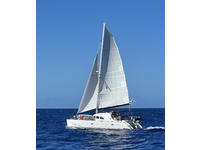 Lagoon 380 Click to launch Larger Image