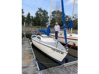 1987 Plover Wisconsin 22 Catalina Capri 22