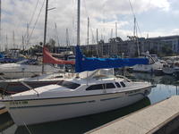 Hunter 23.5 Click to launch Larger Image