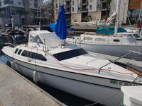 Hunter 23.5 Click to launch Larger Image