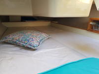 Hunter 23.5 Click to launch Larger Image