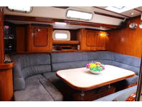 Beneteau 500 Oceanis Click to launch Larger Image
